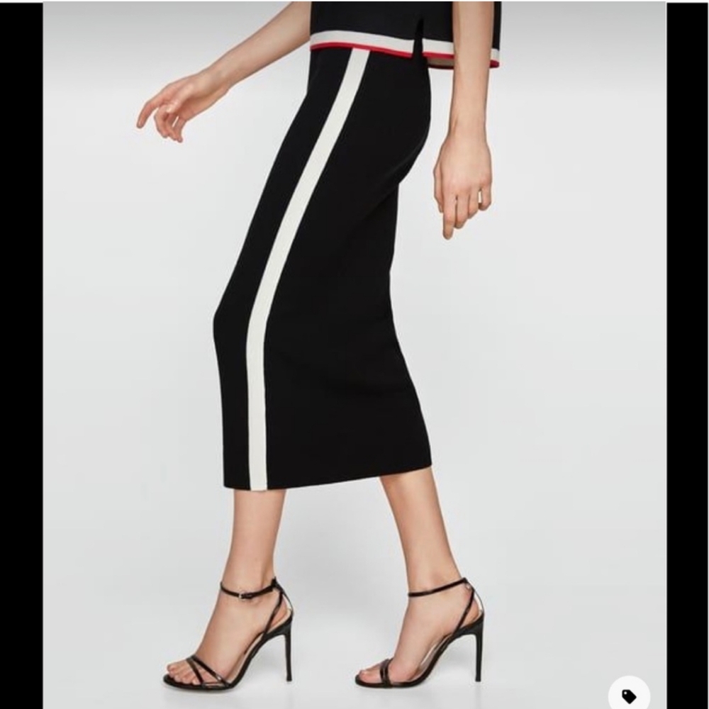 ZARA Black Cardigan w/ Faux Pearl Buttons with Matching Midi Skirt - Picture 12 of 13
